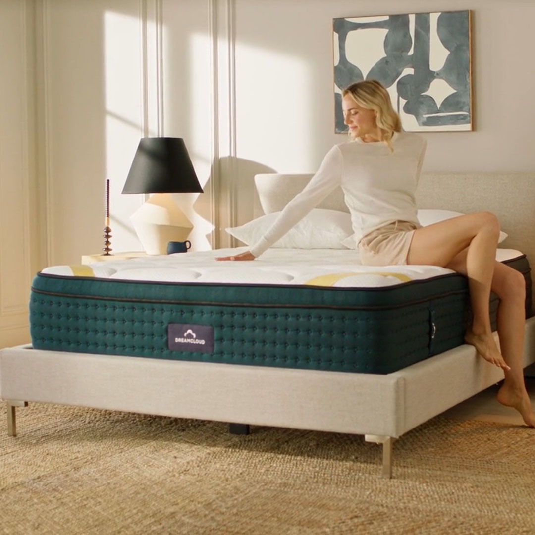 DreamCloud Premier Rest Memory Foam Mattress 365 Night Trial Forever Warranty